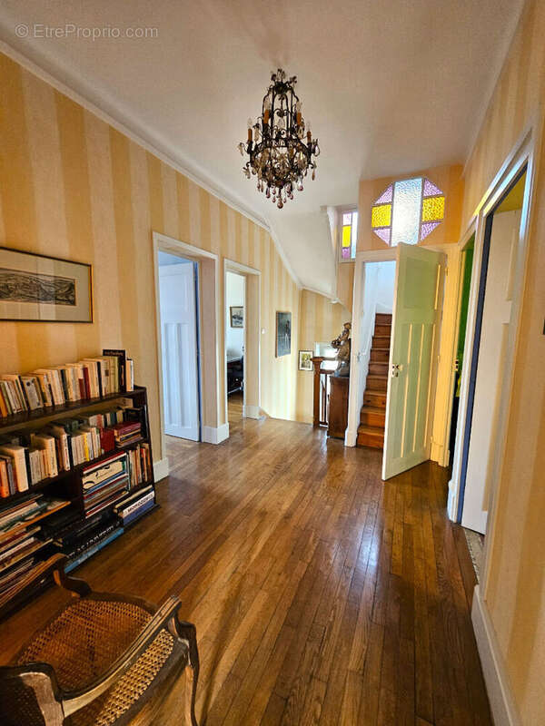 Maison à BOURGOIN-JALLIEU