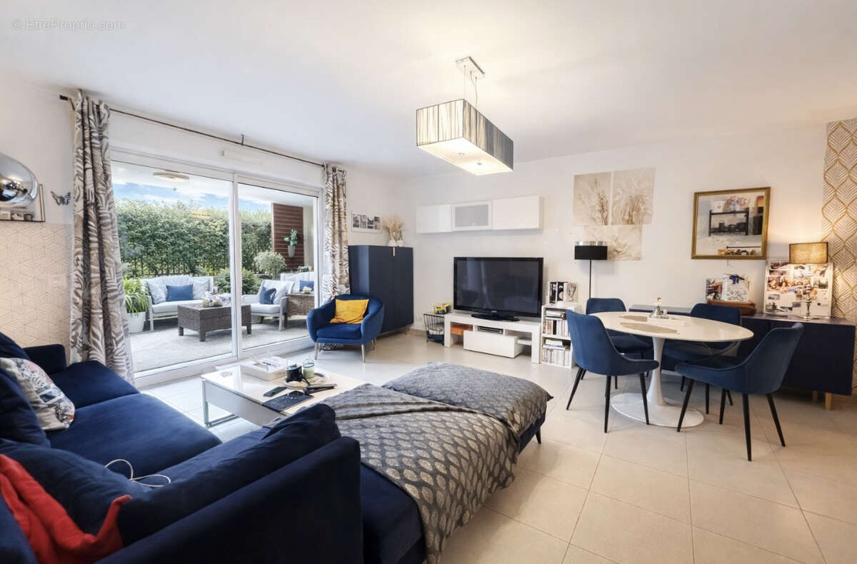 Appartement à SAINT-RAPHAEL