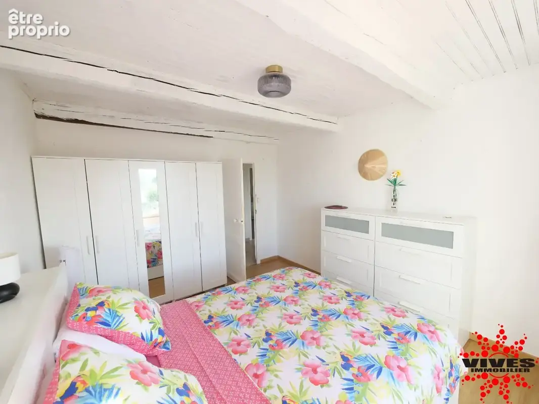 Maison de village de 115 m² avec jardin et beau potentiel - photo 6