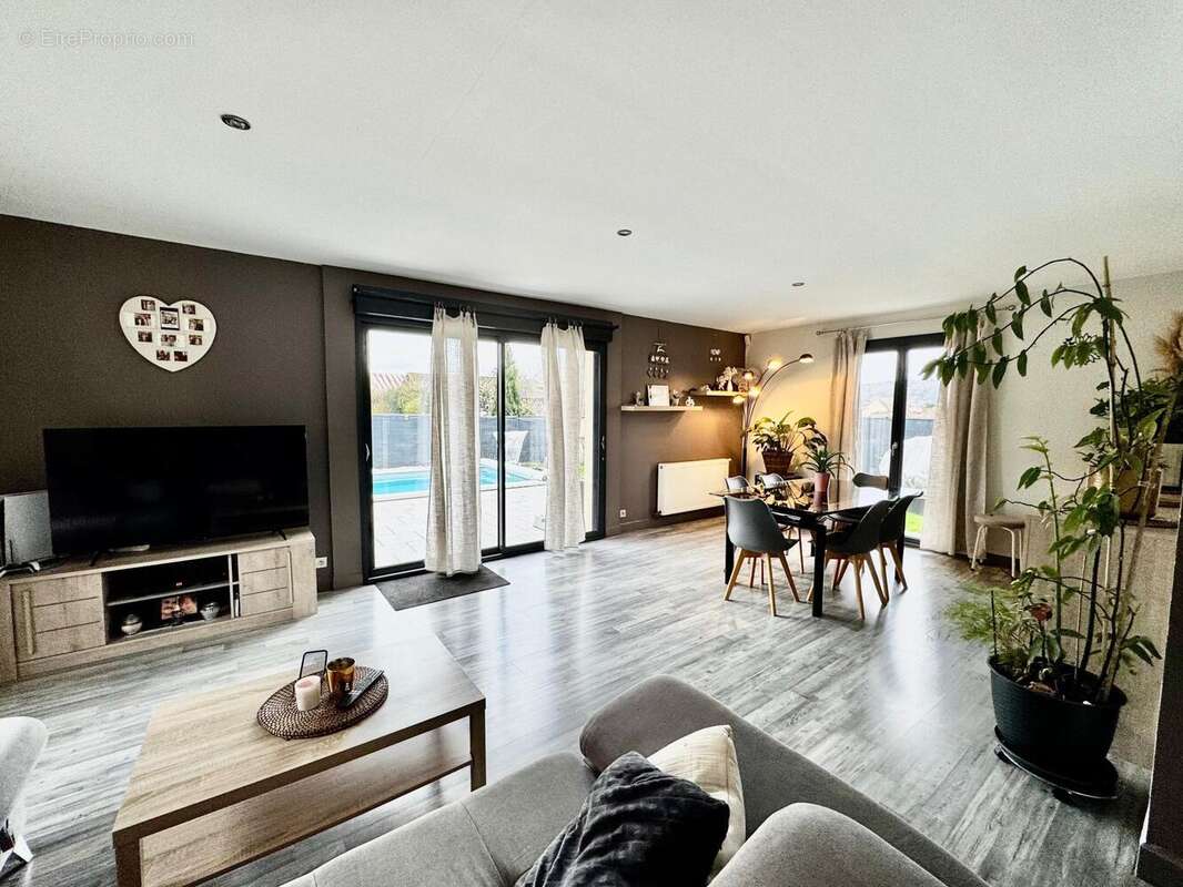 Photo 4 - Maison à COURCELLES-SUR-SEINE