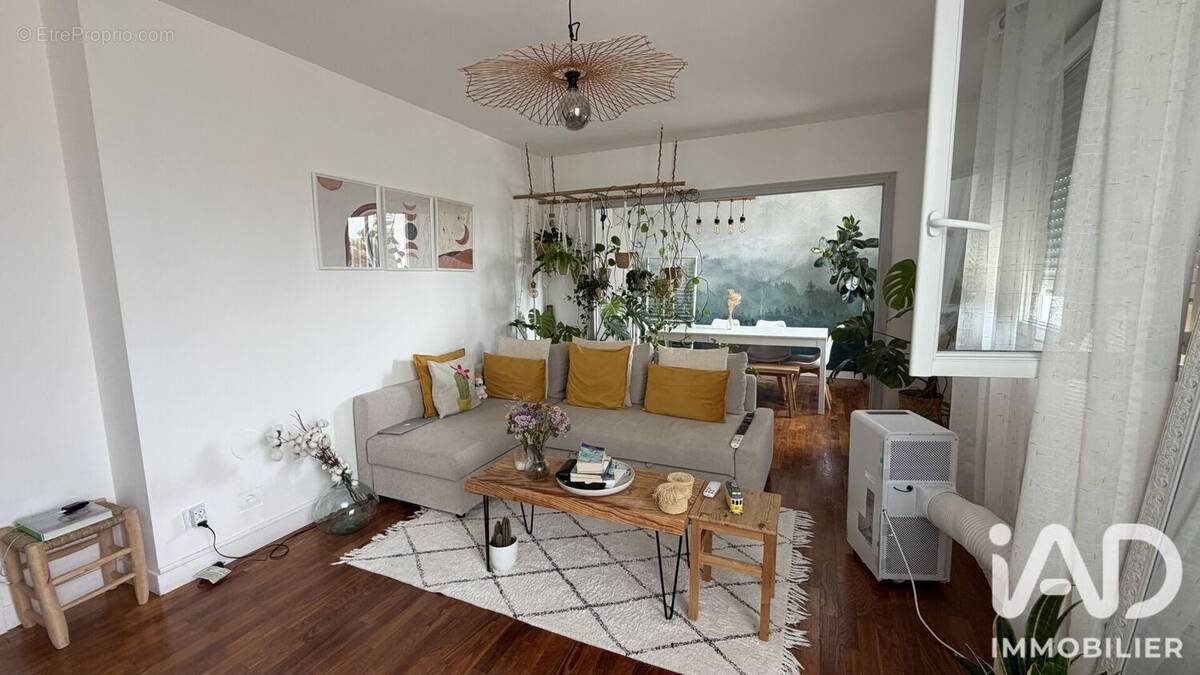 Photo 1 - Appartement à FOUGERES
