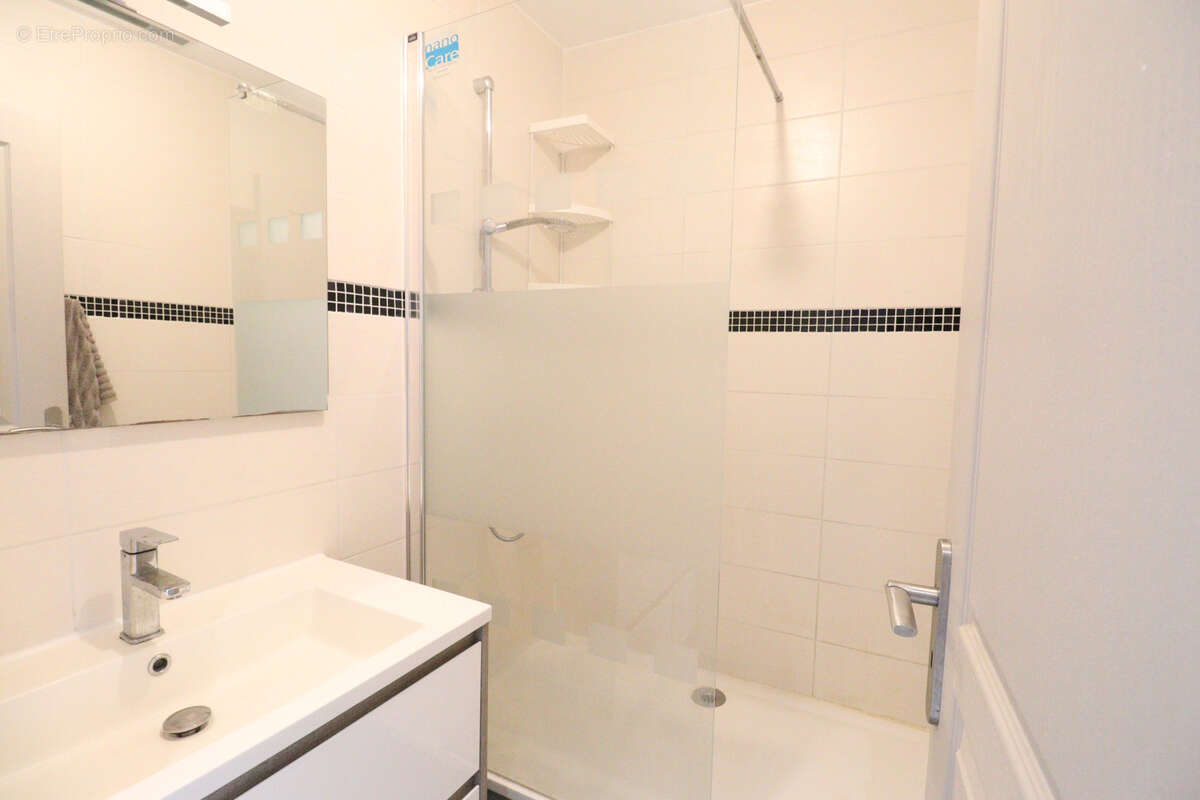 Appartement à LYON-8E