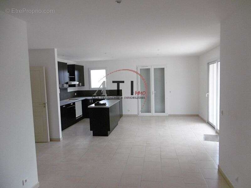 Appartement 554 m² à Sainte-Maxime  - photo 6