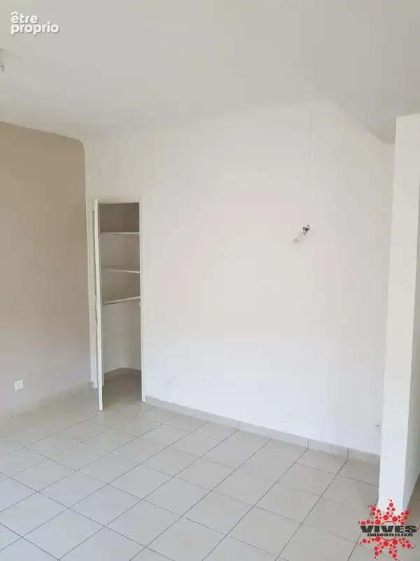Maison de ville avec terrain - photo 3