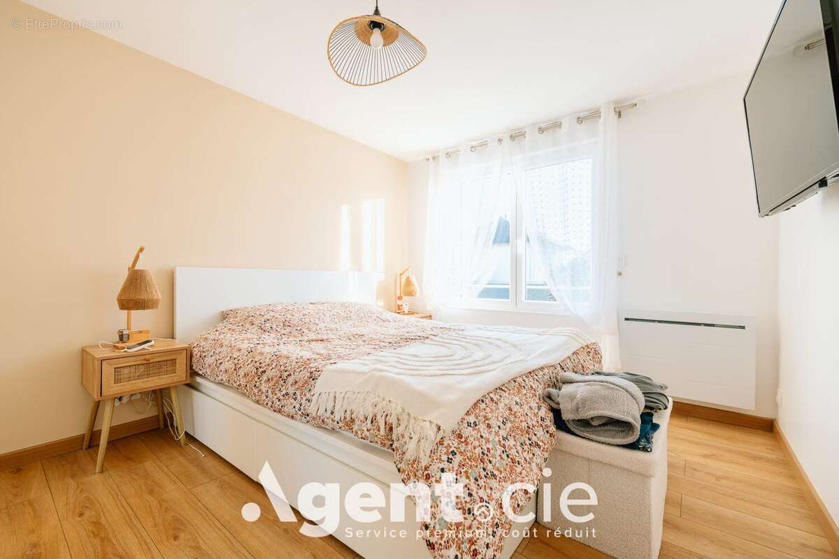 Maison à VILLERS-BOCAGE