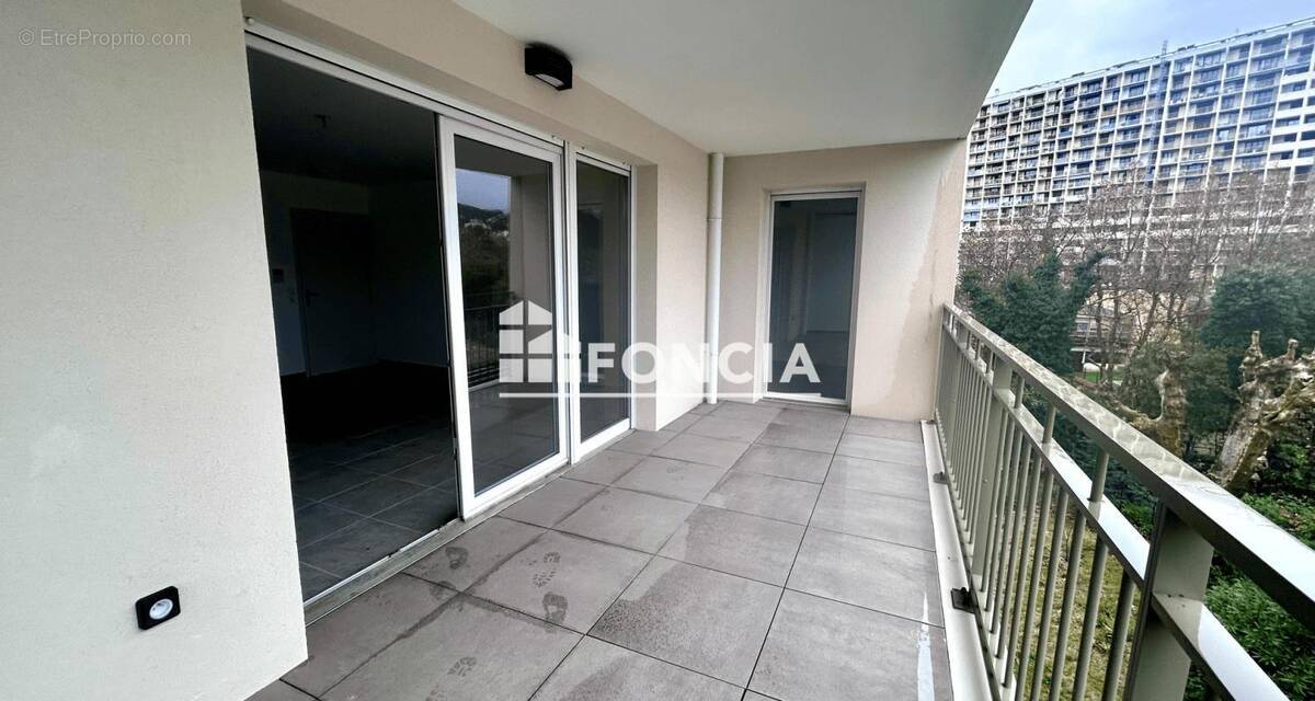 Appartement à MARSEILLE-9E