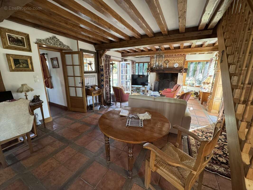 Maison à SAINT-AUBIN-DE-SCELLON