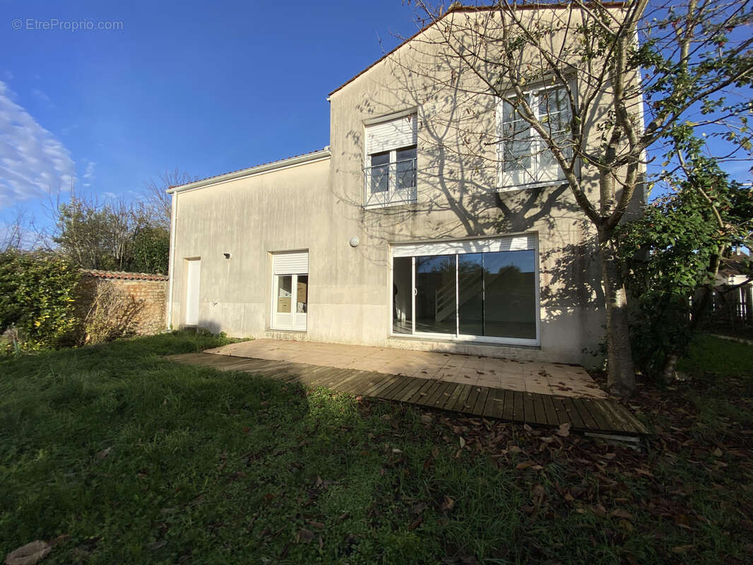 Maison à GOND-PONTOUVRE