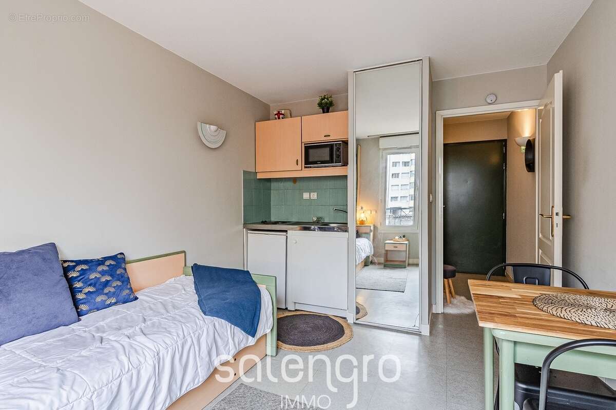 Appartement à LYON-8E