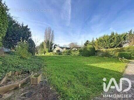 Maison 145 m² à Montfermeil  - photo 2