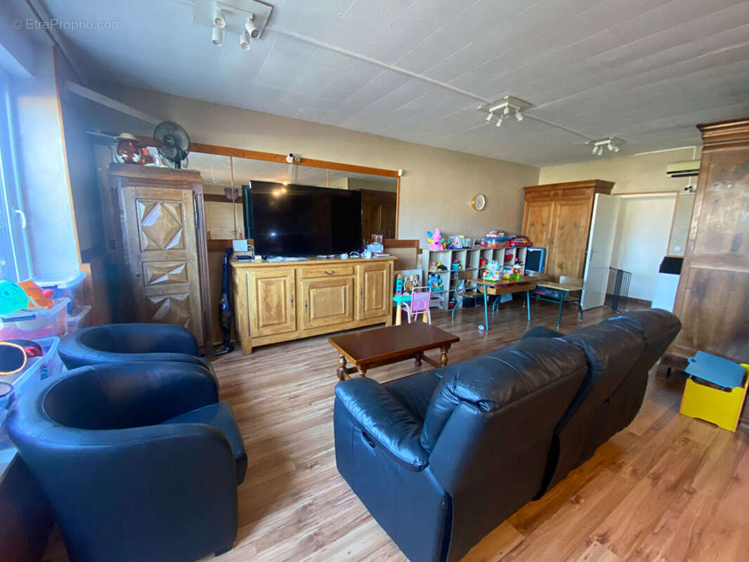 Maison à TONNAY-CHARENTE