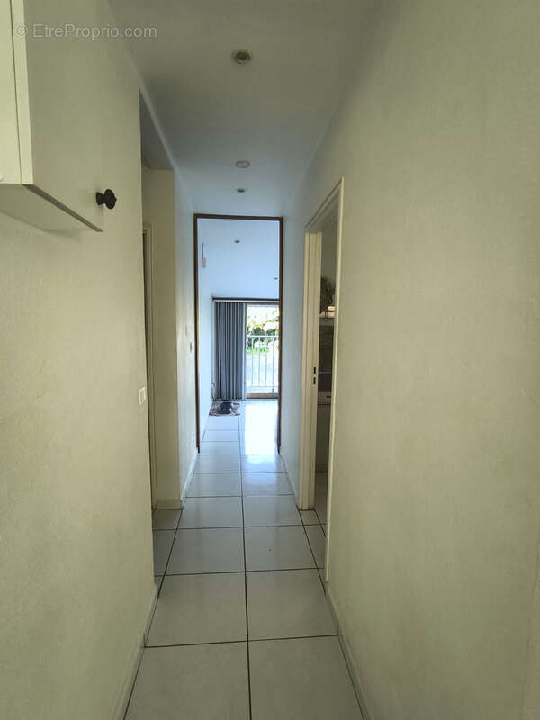 Appartement à BAIE-MAHAULT