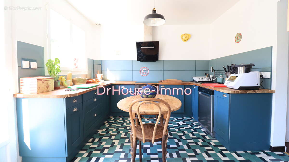 Maison à BLANQUEFORT