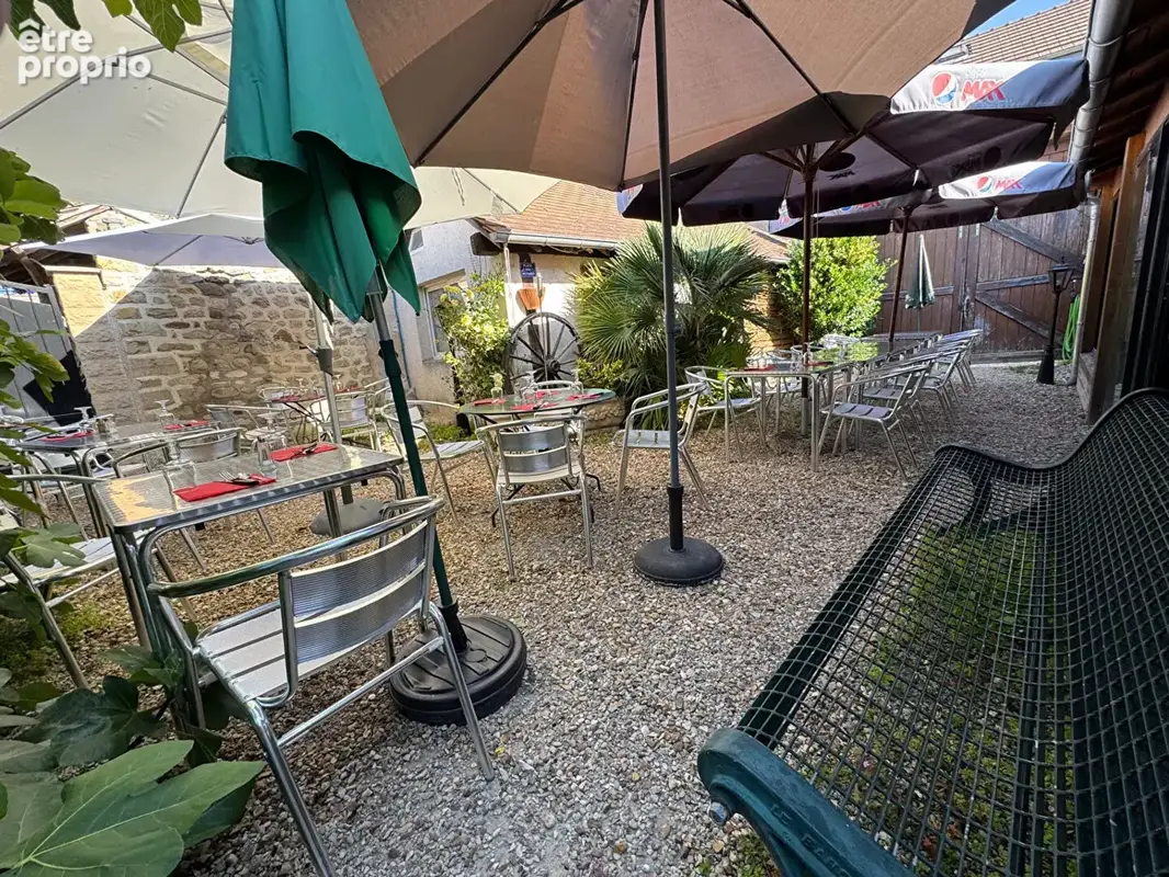 Restaurant BOISSY L'AILLERIE 110  m² ,8 mn de PONTOISE  terrasse + APPT de 48 M² en Duplex - photo 10
