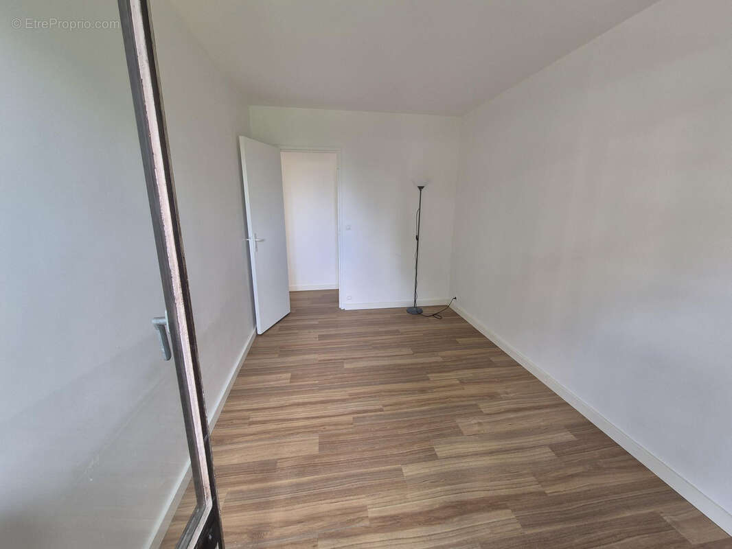 Appartement à JOUY-EN-JOSAS