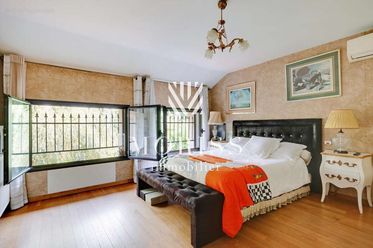 Maison à NEUILLY-PLAISANCE