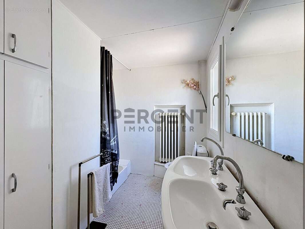 Appartement à CHARLEVILLE-MEZIERES
