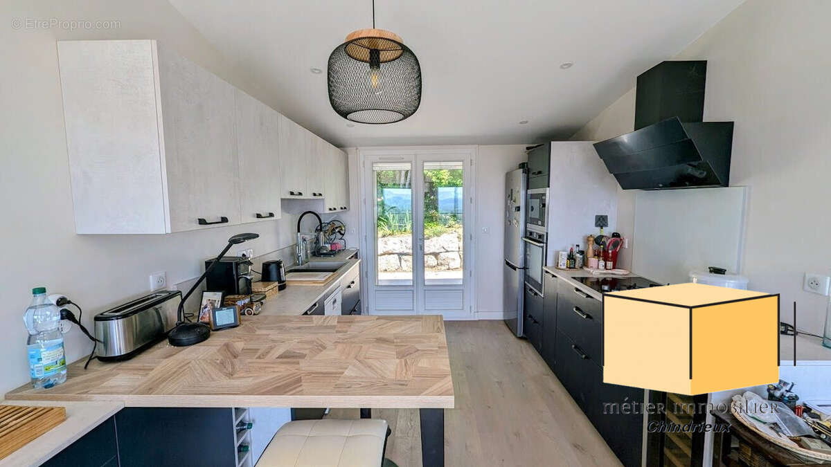 Maison à CHINDRIEUX