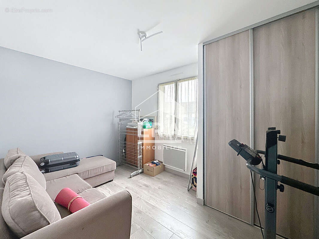 Maison à COURDIMANCHE