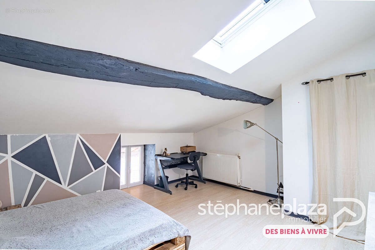 Maison à SAINT-MARTIN-DU-MONT