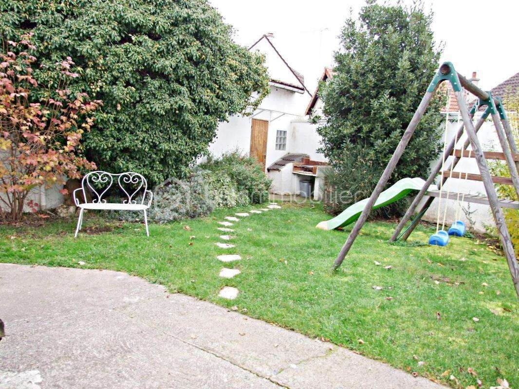 Maison à SAVIGNY-SUR-ORGE