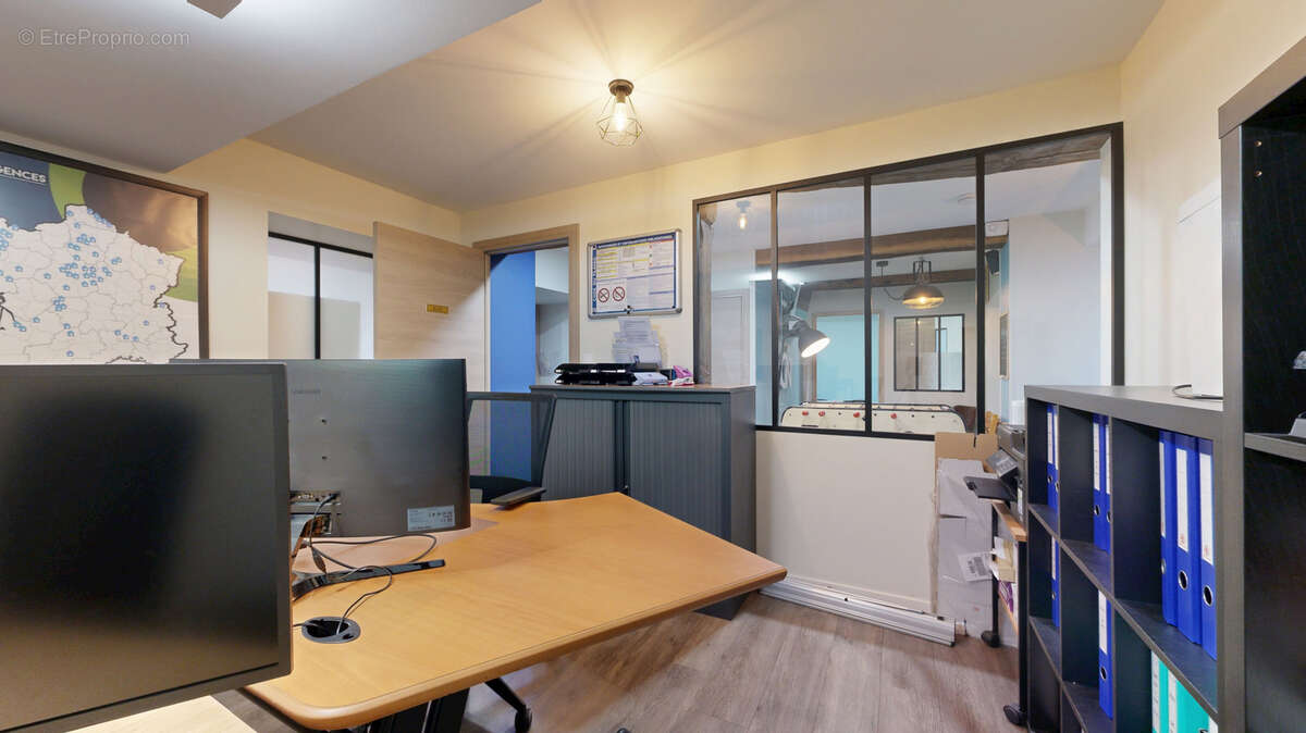 Commerce à AVRANCHES