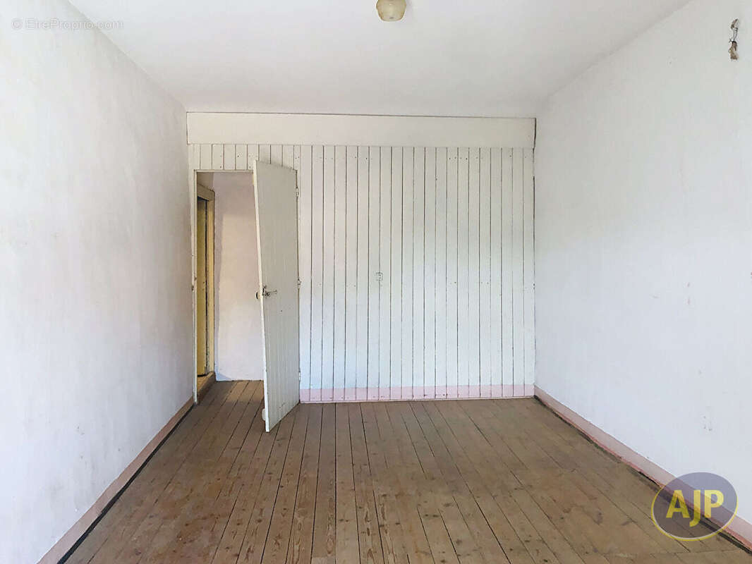 Maison à SAINT-LEGER-SOUS-CHOLET