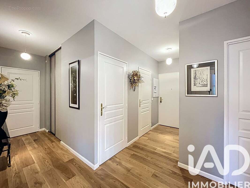 Photo 9 - Appartement à BORDEAUX