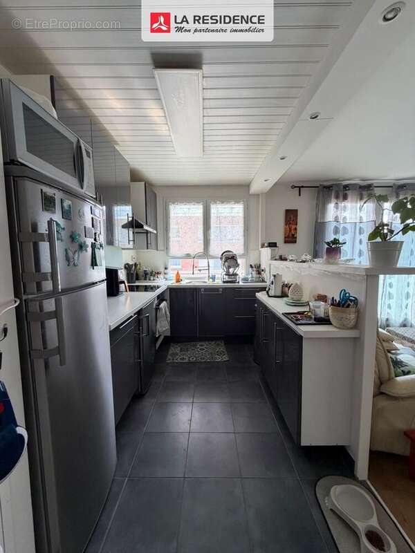 Appartement 74 m² à Elancourt  - photo 7