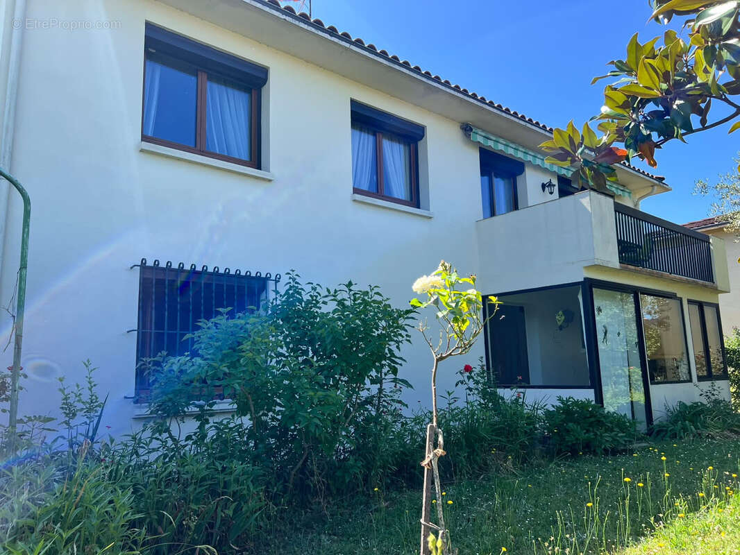 Maison à VILLENEUVE-TOLOSANE