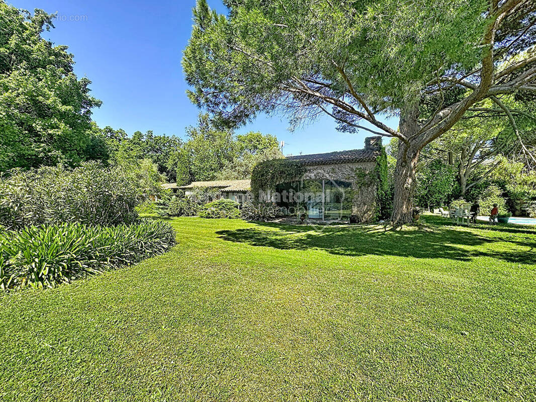 Maison à MOUGINS