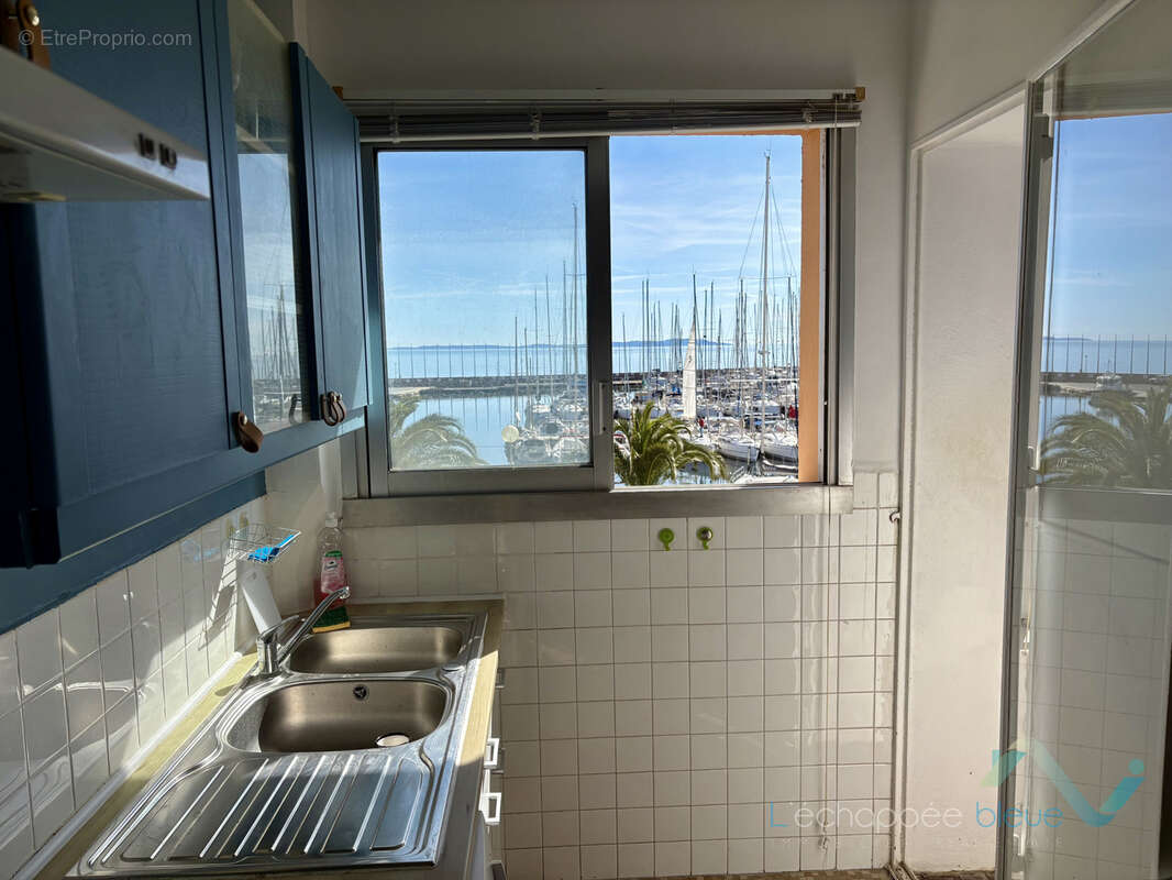 Appartement à HYERES