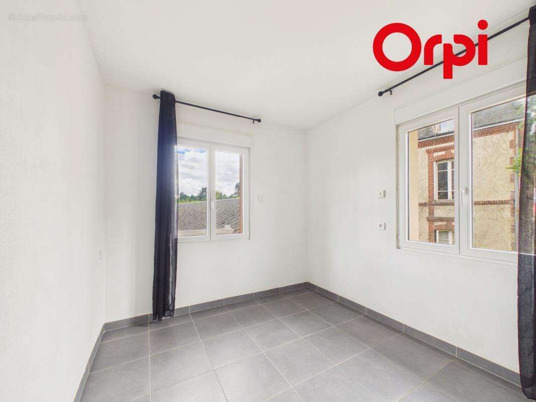 Appartement à deux pas de la gare de Bernay, hyper centre-ville - photo 5