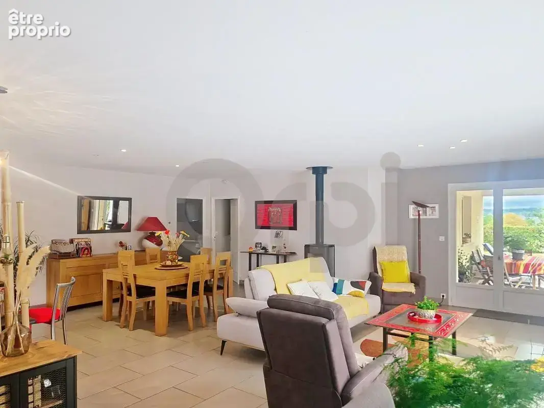 Maison à vendre saint pantaleon de larche - photo 2