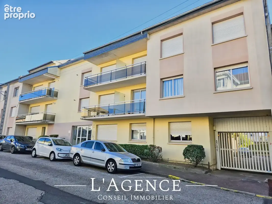 Appartement au dernier étage avec Balcon et Garage - photo 2