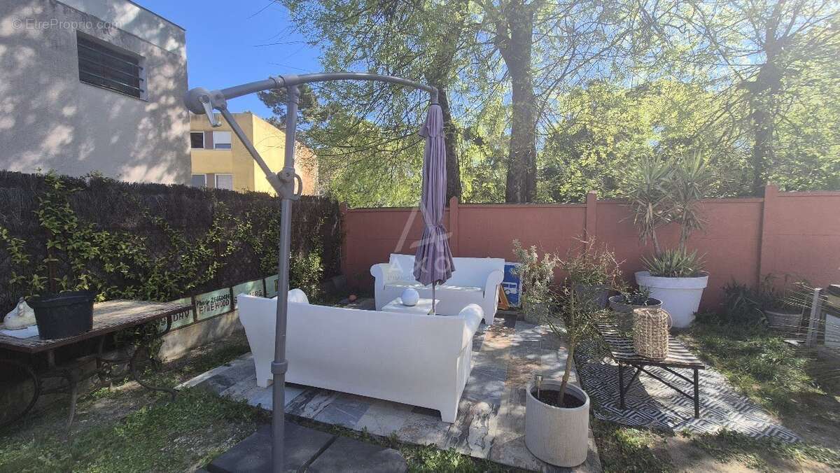 Maison à LE BOUSCAT