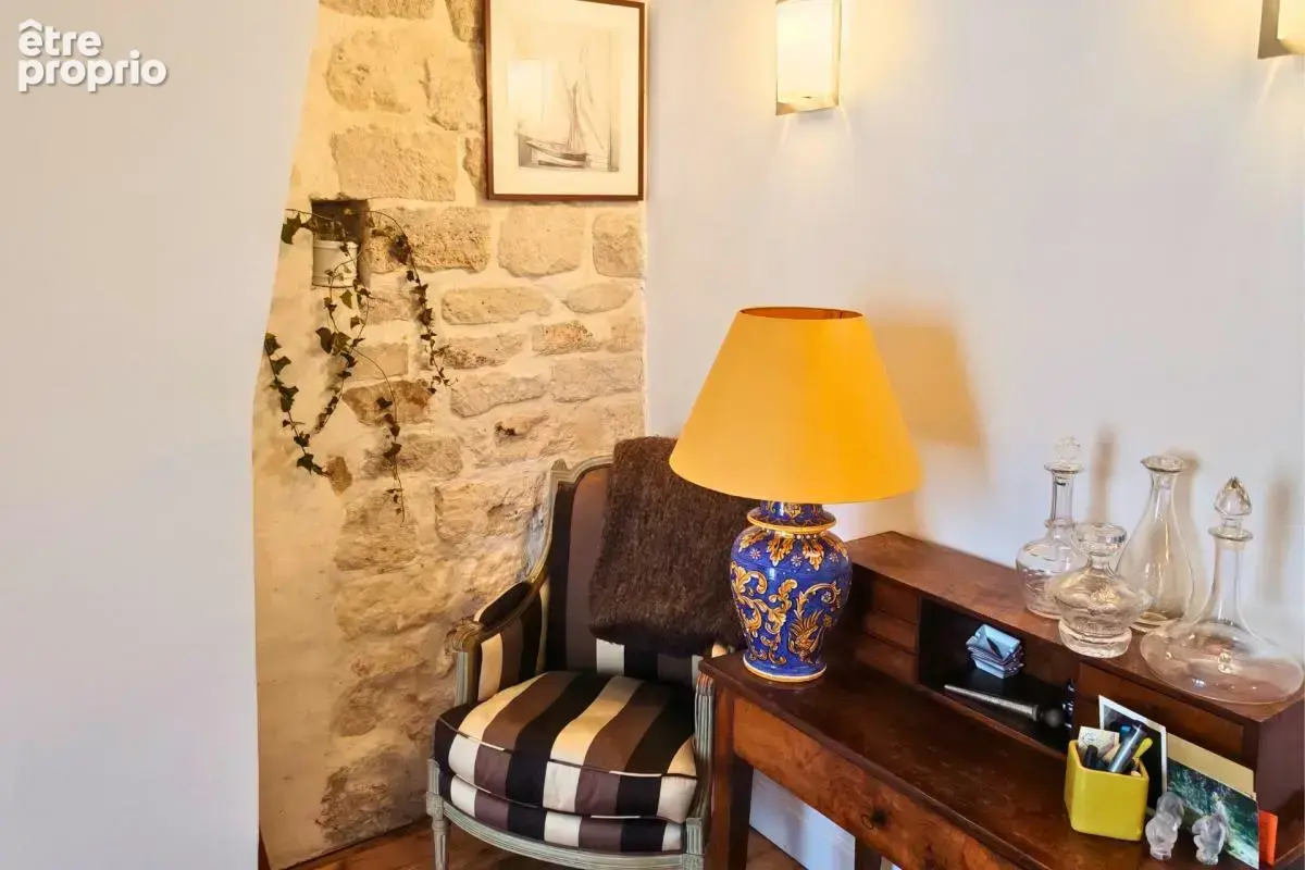 Paris 6e – Rue de Sèvres – Duplex de charme au dernier étage - photo 8