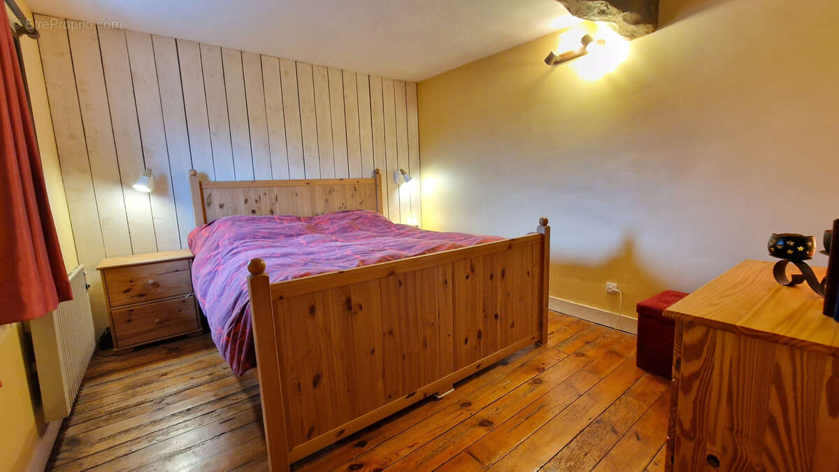 Maison à MARLY-LA-VILLE