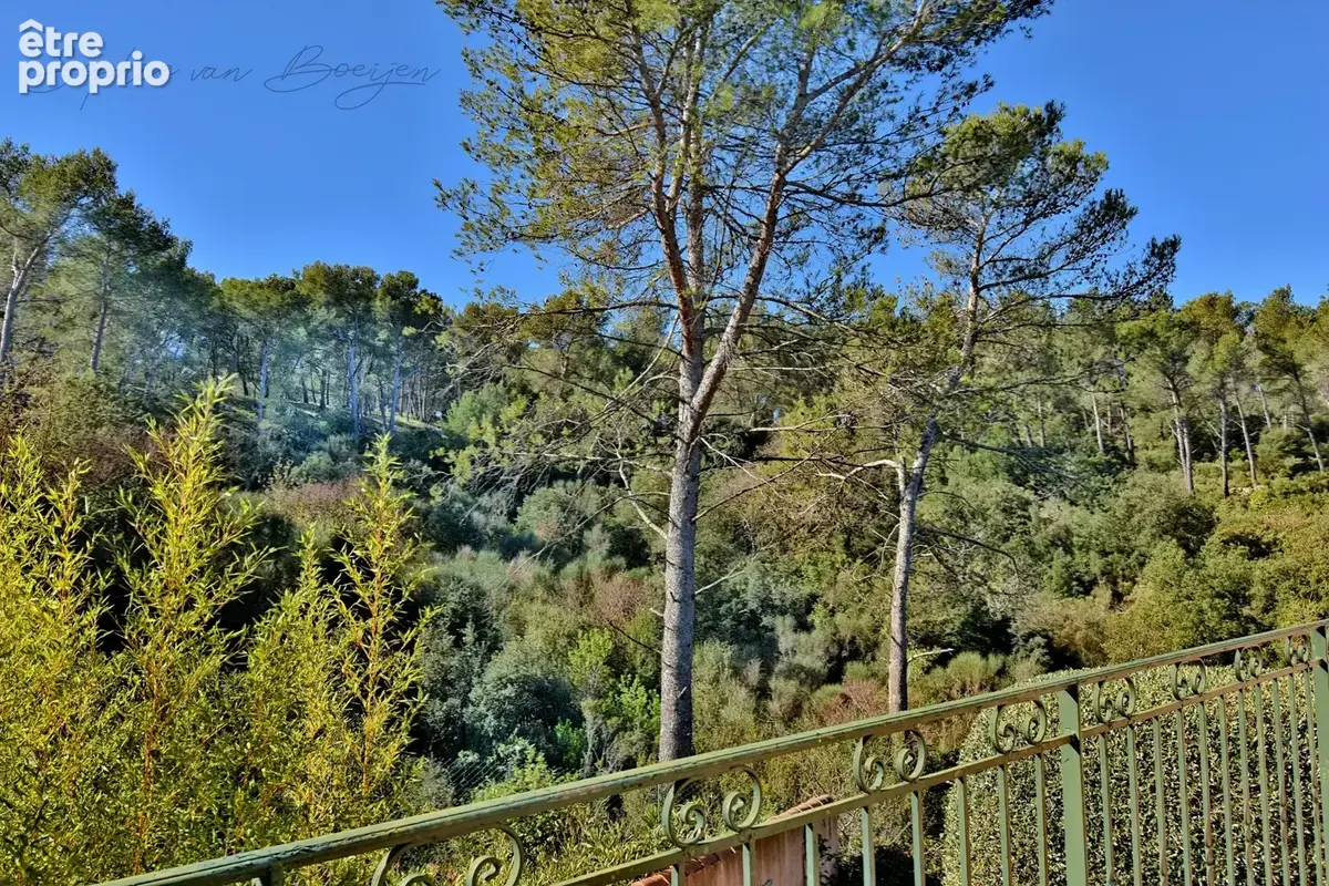 Maison à vendre à pied du village BOUC BEL AIR (13), vue nature, 160 m2, 5 chambres, piscine, jardin 500 m2, sous-sol - photo 15