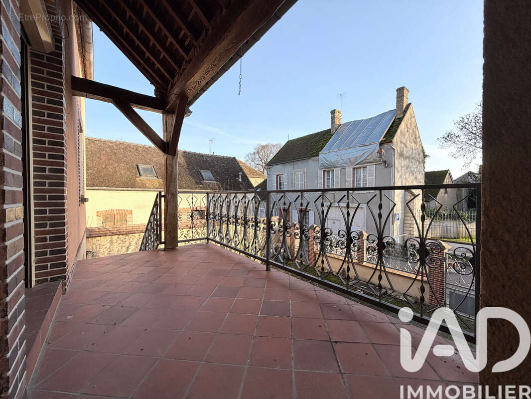 Photo 7 - Maison à SERGINES