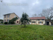 Appartement à BIZANOS