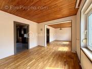 Appartement à PUTTELANGE-AUX-LACS