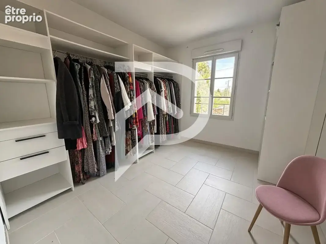 Maison Sainte Genevieve 7 pièce(s) 112 m2 - photo 8
