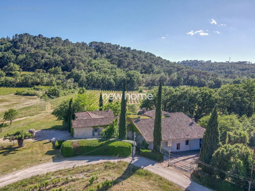 Maison à LORGUES