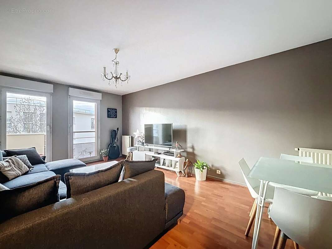 Appartement à ELANCOURT