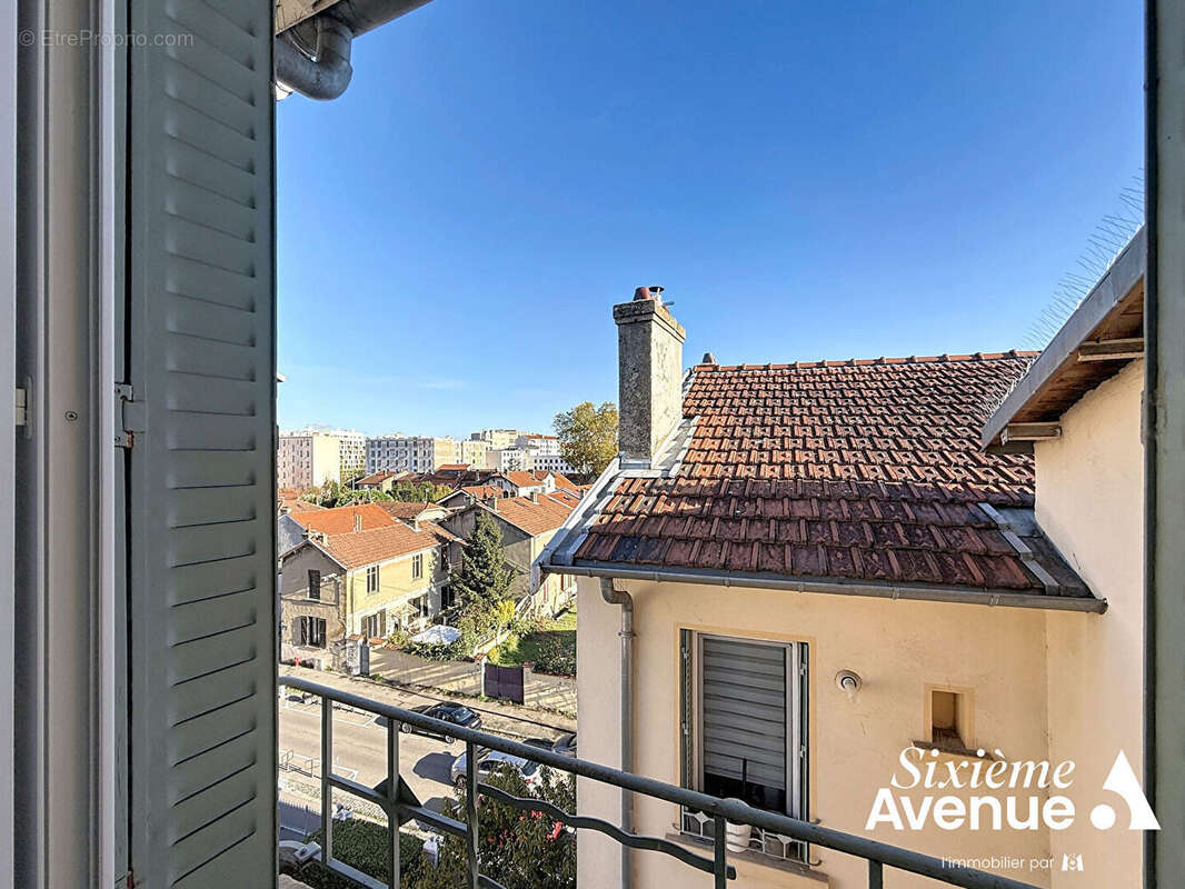Appartement à LYON-8E