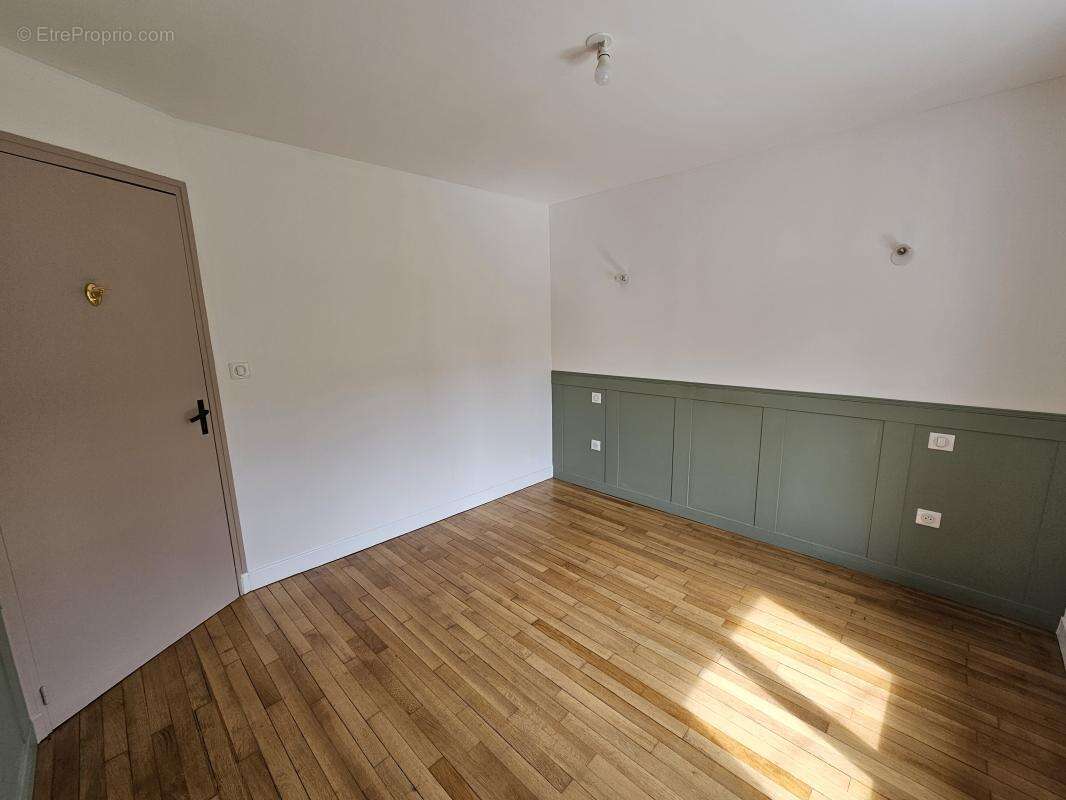 Maison à DUN-LE-PALESTEL