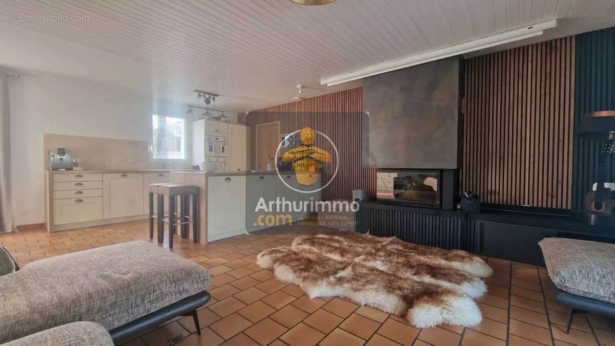 Maison à SAINT-GERVAIS