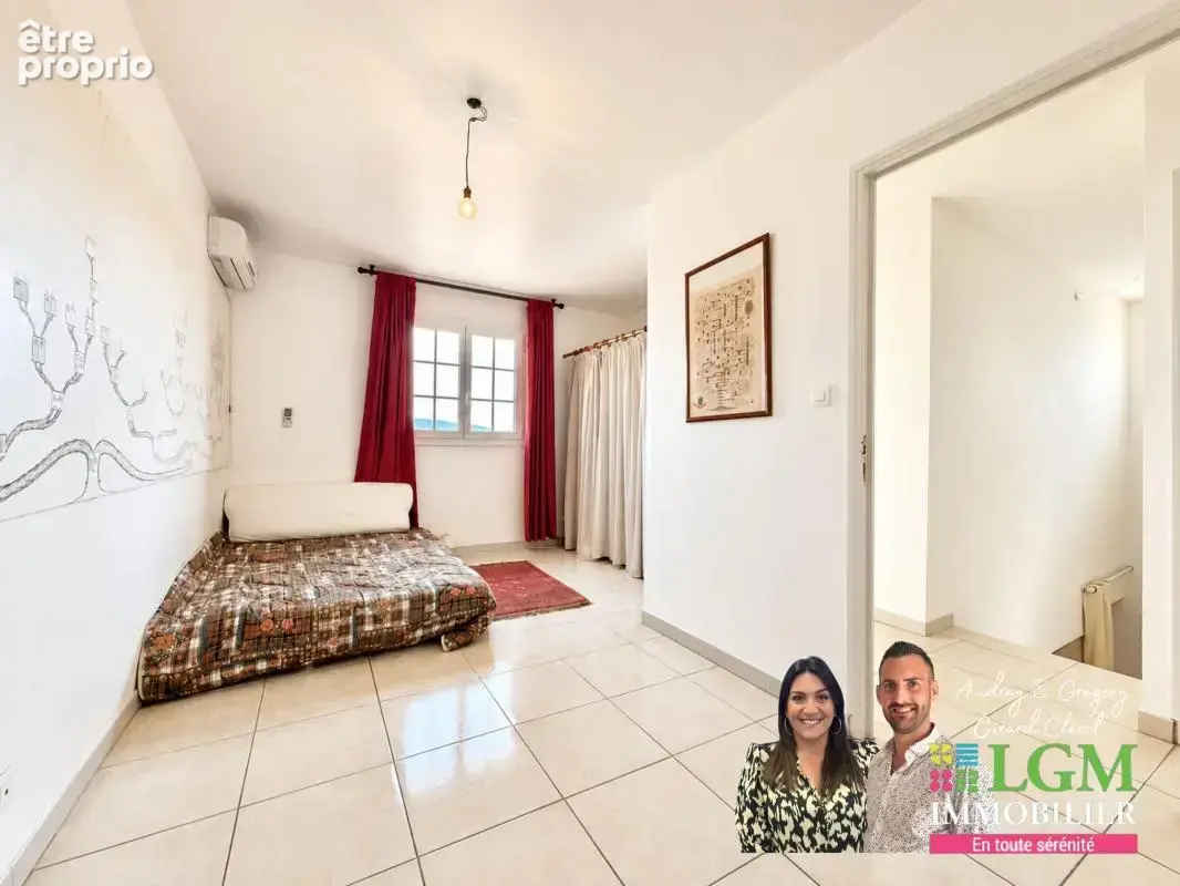 FABRÈGUES – 165 m² • 5 chambres • Piscine • Plus de 1000 m² au calme absolu - photo 14