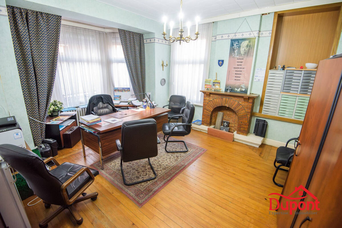 Commerce à CONDE-SUR-L&#039;ESCAUT